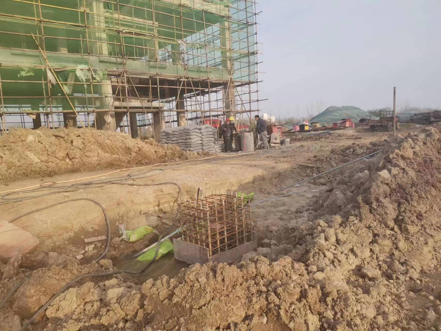 浚县当桥梁出现裂缝的时候应该及时加固修补